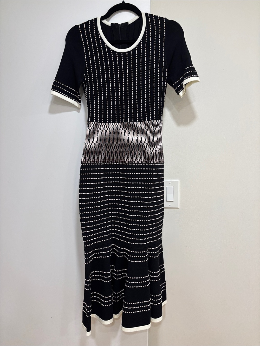 Shoshanna Black and White Stretchy Midi Dress